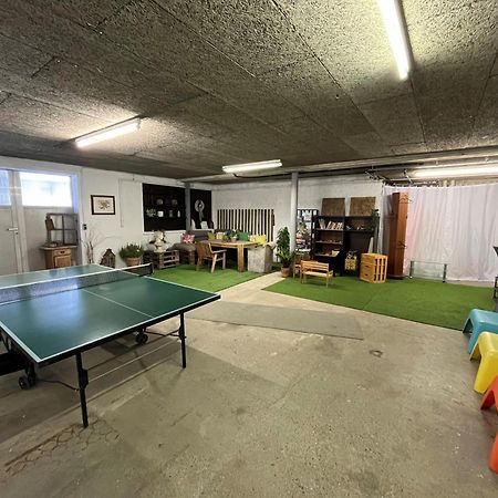 Barrierefreie Schoene Wohnung Im Eg كوسن المظهر الخارجي الصورة