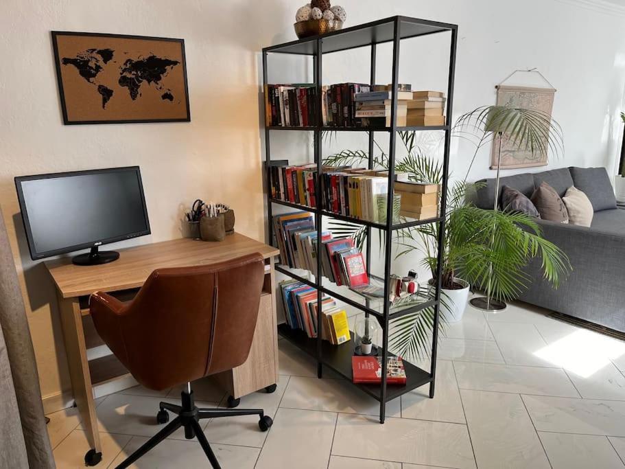 Barrierefreie Schoene Wohnung Im Eg كوسن المظهر الخارجي الصورة